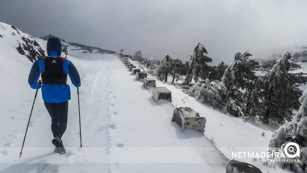 Subida ao Pico do Arieiro com neve