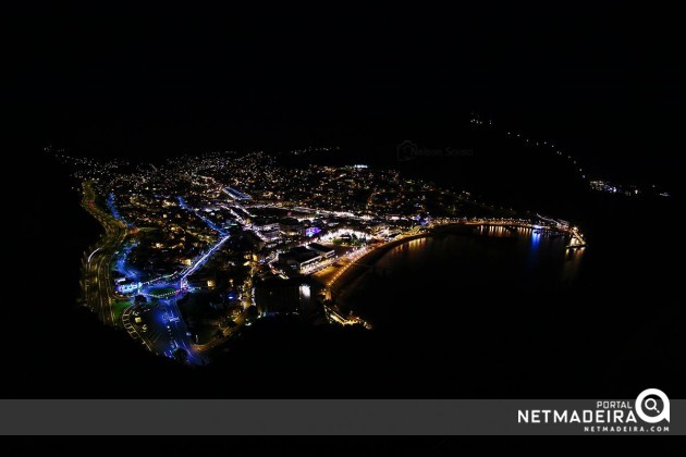 Machico iluminada para o Natal