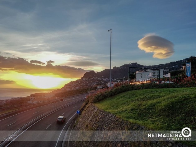 Raios de Sol - Camara de Lobos