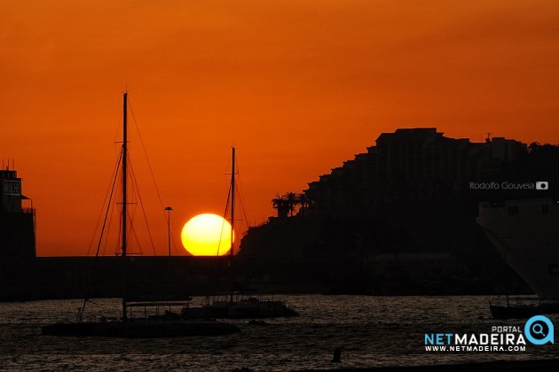 Por do Sol no Porto do Funchal