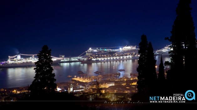 Nocturna no Porto do Funchal