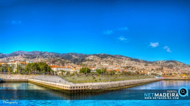 Praca do Povo HDR