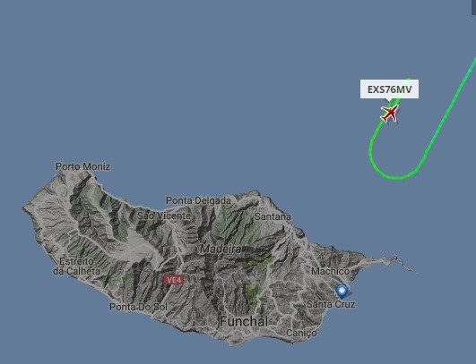 Aviões aterram e descolam no Aeroporto da Madeira apesar do vento